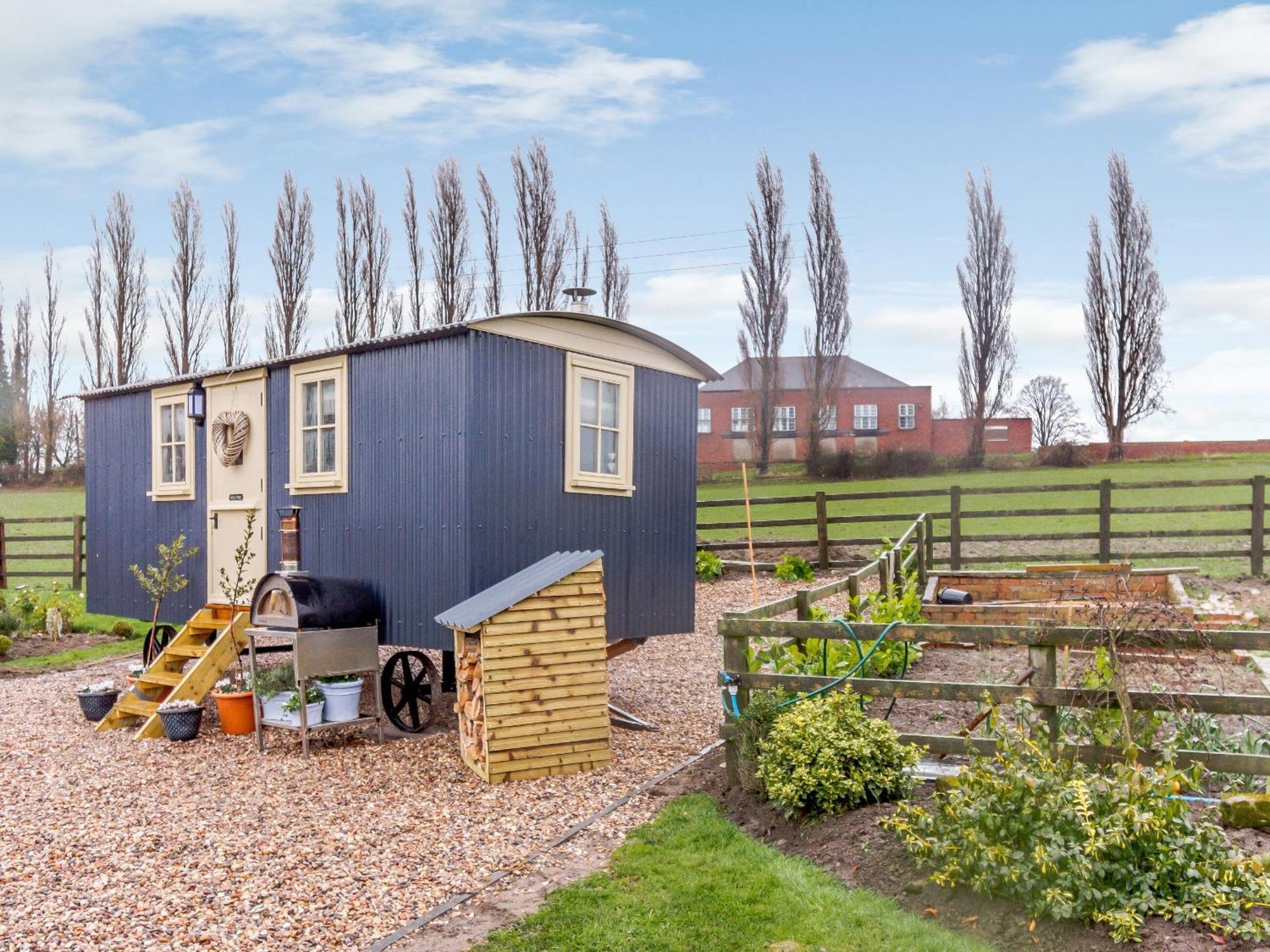 Вилла The Lambing Shed Ryhill Экстерьер фото